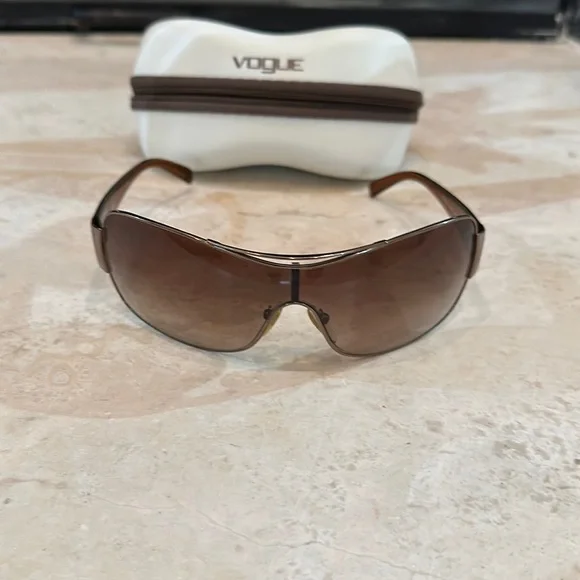 Vogue Eyewear | Accessories | Vintage Vogue Shields | Poshmark display picture 1